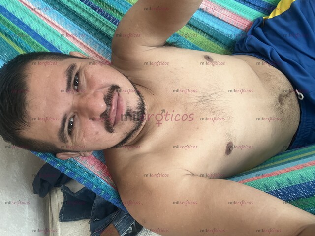 FOTOS DE CHICO BUENA ONDA DE BUEN VER ATRACTIVO Y DISPUESTO A CUMPLIR SUS MÁS OBSCUROS