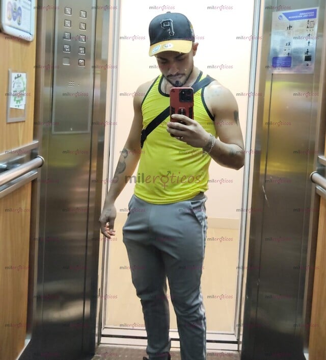 FOTOS DE 24 AÑOS ARRECHO, GRUESO, COMPLACIENTE, AMOROSO, AMABLE, DETALLISTA