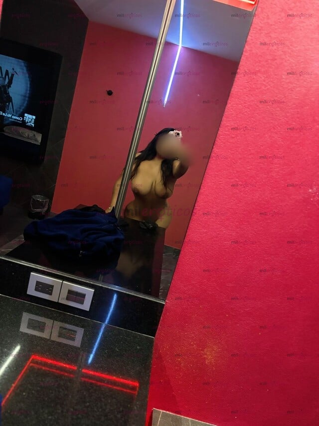 FOTOS DE DIABLITA COMPLACIENTE FOGOSA...TE CUMPLO FETICHES MAS DESEADOS...