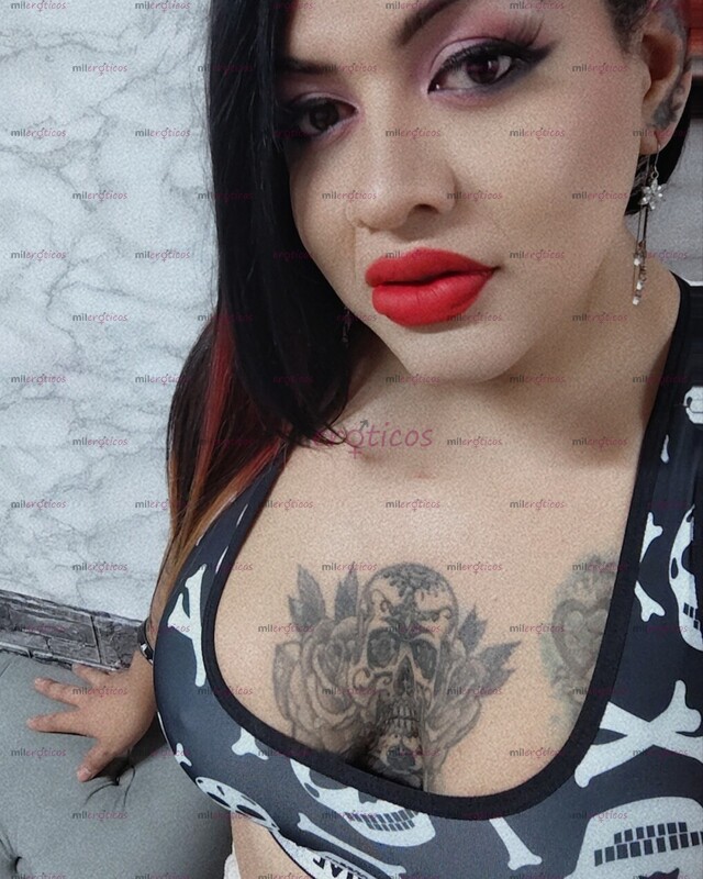 FOTOS DE MÍA, NENA TALLA CURVY Y DE GRANDES TETAS