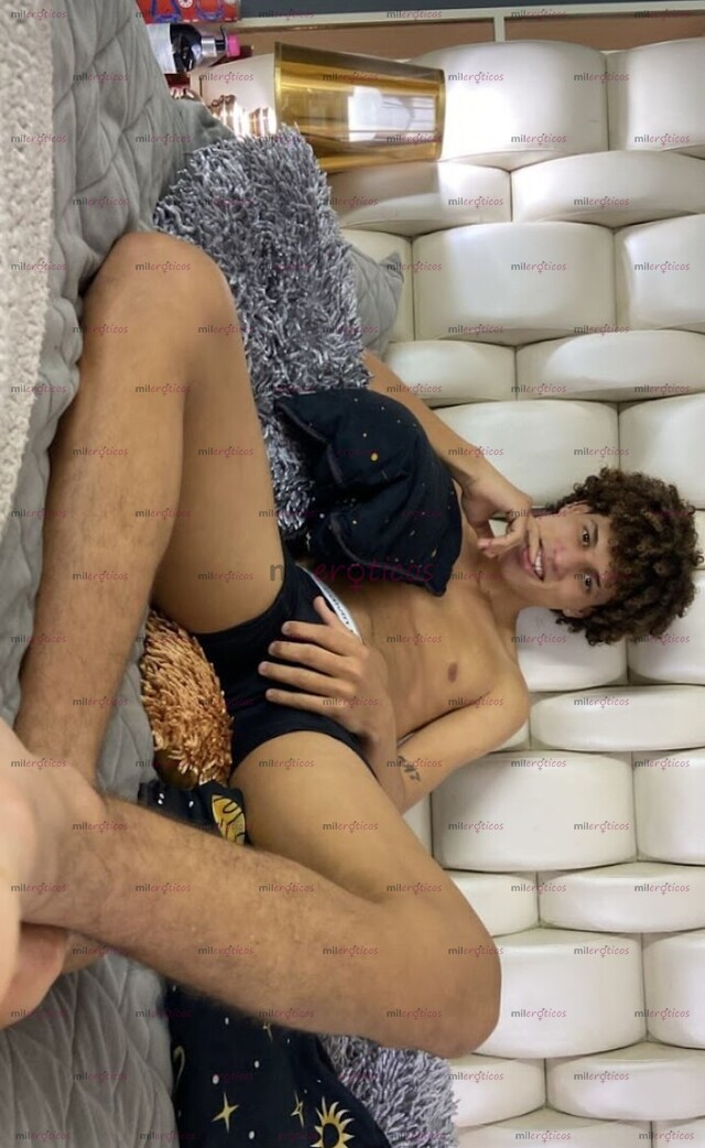 FOTOS DE HOLA MIS AMORES VENGAN A PASARLA SUPER RIKO CONMIGO LAS ESPERO A TODAS
