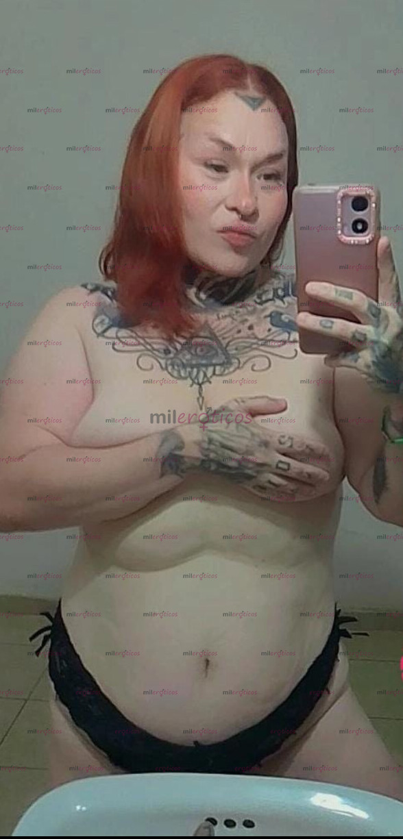 FOTOS DE UNA ROCKERA, TATUADA , SUPER BLANCA, ESPERANDO POR TI !