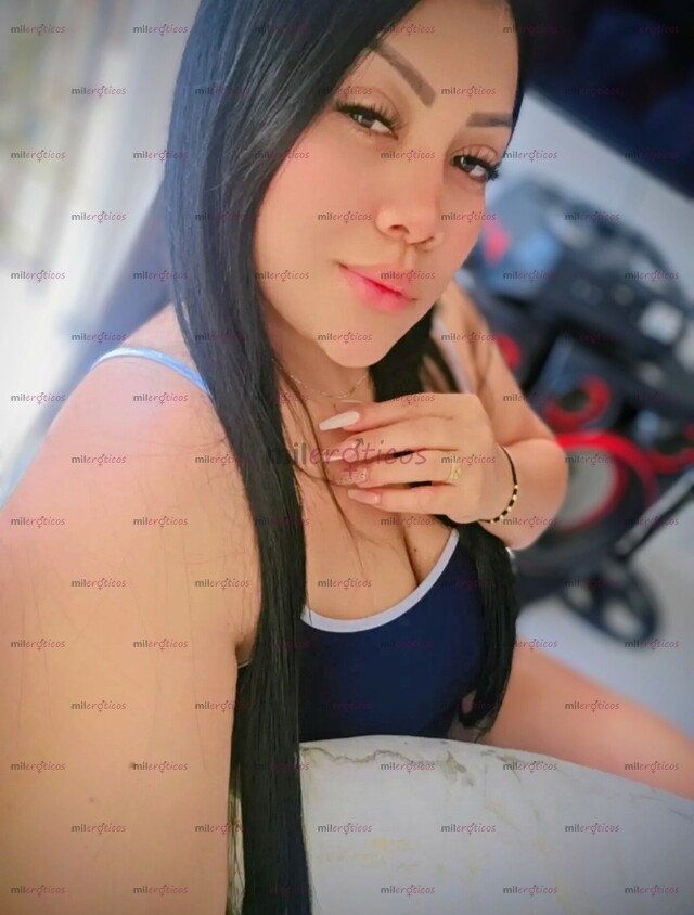 FOTOS DE HERMOSA SANTANDEREANA VEN Y CÓGEME RICO MI AMOR