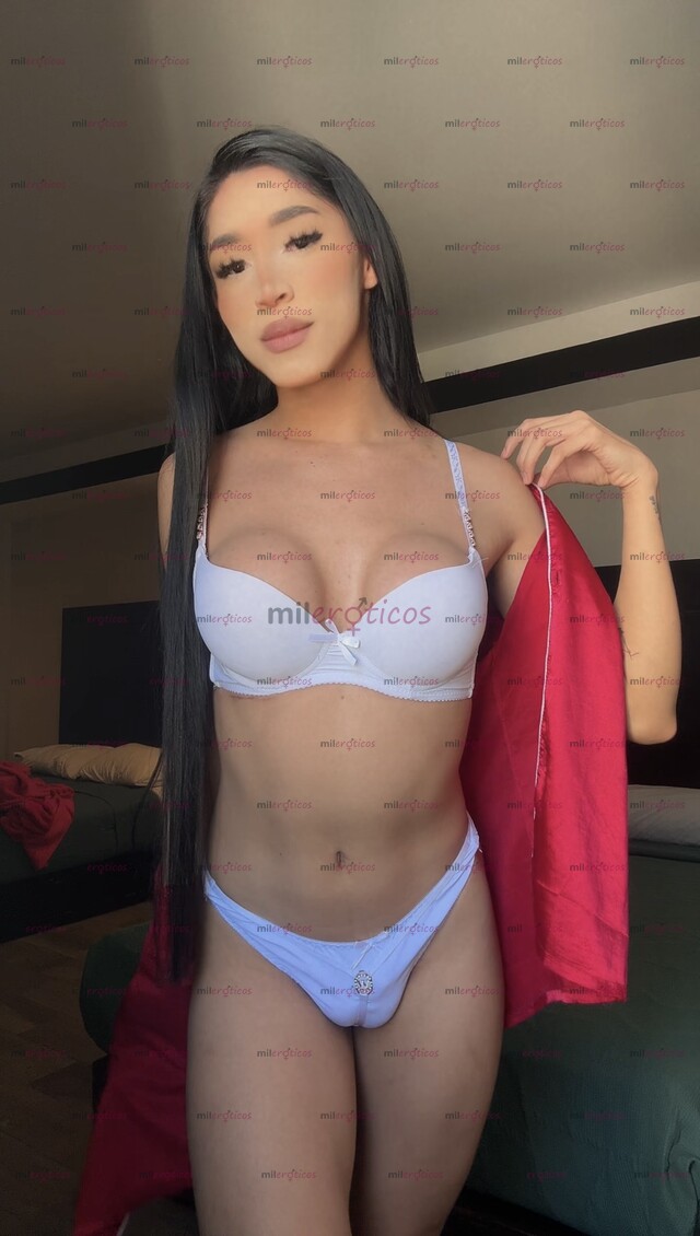 FOTOS DE DANIA LEOS, HERMOSA TRANSEXUAL CON LUGAR