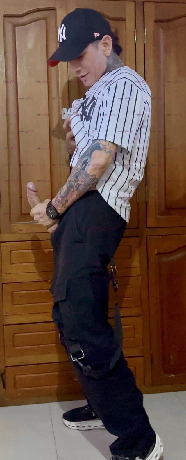 FOTOS DE MACHO VERGON PAISA ADICTO AL CULO DISPONIBLE PA LAS QUE SEA BIEN COMPLACIENTE