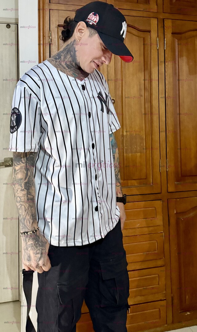 FOTOS DE MACHO VERGON PAISA ADICTO AL CULO DISPONIBLE PA LAS QUE SEA BIEN COMPLACIENTE