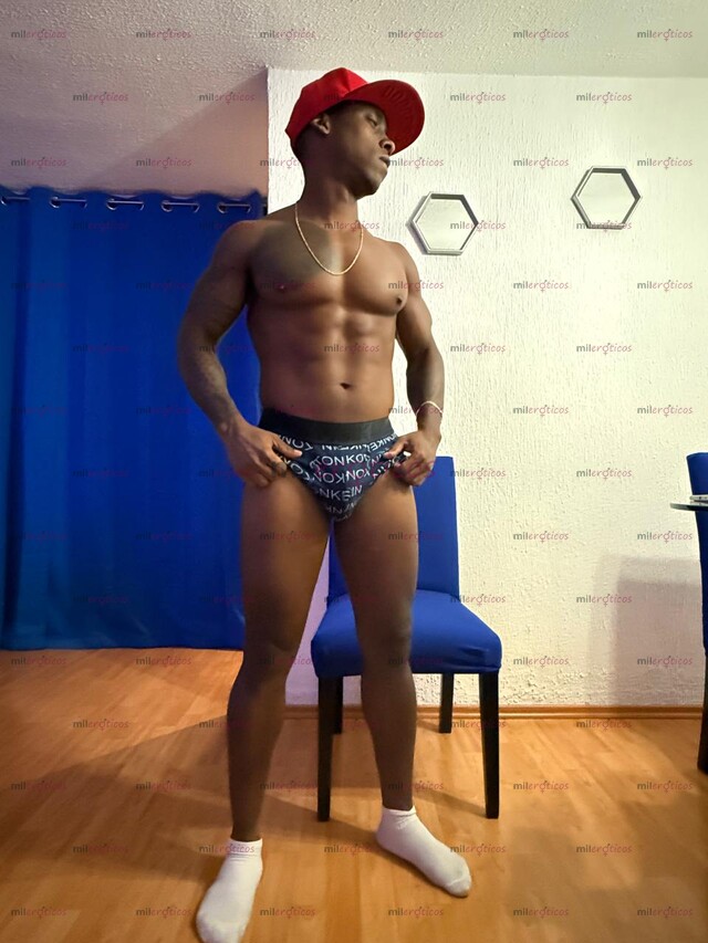 FOTOS DE NEGRO MORBOSO VARONIL CON 22CM LLEGA PARA TALADRAR TE EL CULO