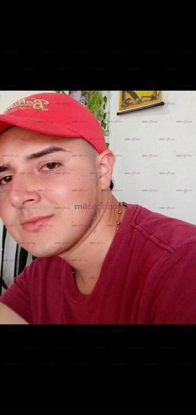 FOTOS DE JOVEN COMPLACIENTE, ATENTO, MUY BUEN SERVICIO Y BUENA DISCRECION ...............