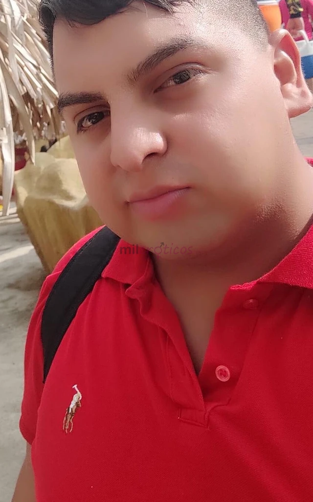 Soy un gordito con un culo aguantador soy sumiso perverso capaz de complacer cualquier tipo de fetiche hago encuentros personas y contenido solo perso...