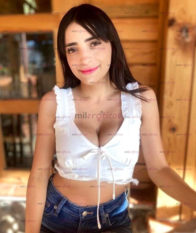 FOTOS DE DIANITA EDECAN BONITA Y DELGADA 20 AÑOS, DESCOMPLICADA MULTIORGASMICA