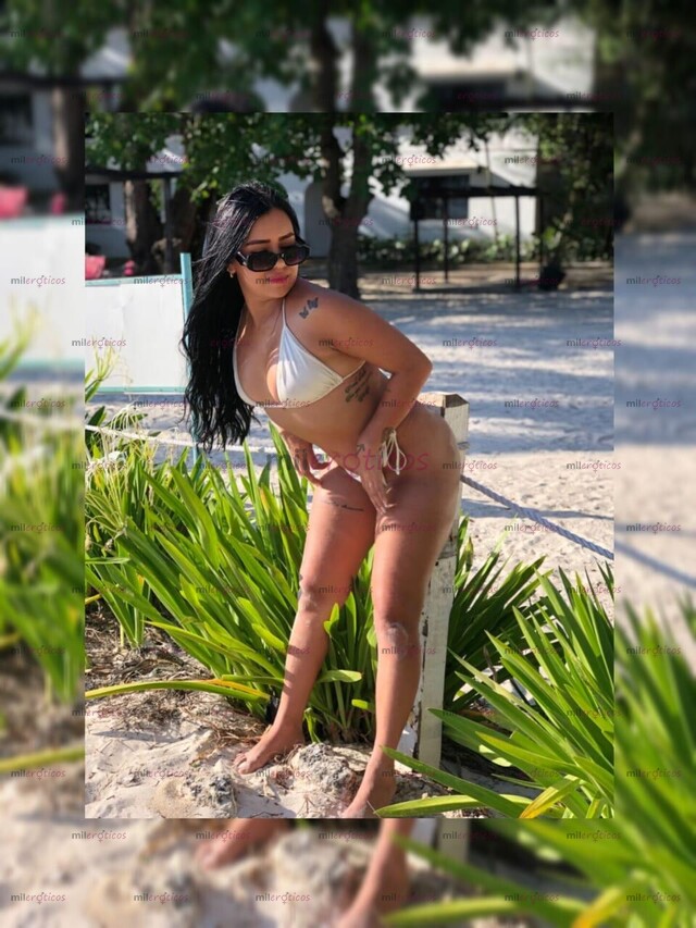 FOTOS DE MIA 19 AÑOS LINDA CARA Y FIGURA CON GANAS DE SEXO
