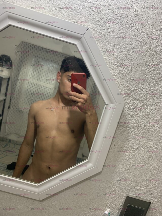 FOTOS DE CHICO GUAPO TWINK (DISPONIBLE EN TODO MOMENTO ) BUEN SEXOHÁBLAME