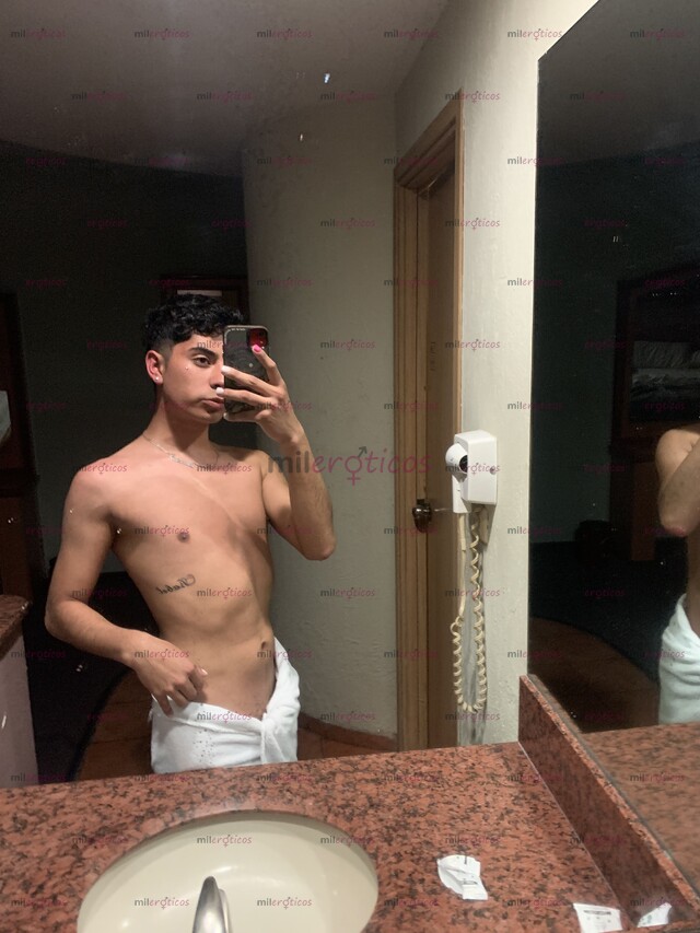 FOTOS DE CHICO GUAPO TWINK (DISPONIBLE EN TODO MOMENTO ) BUEN SEXOHÁBLAME