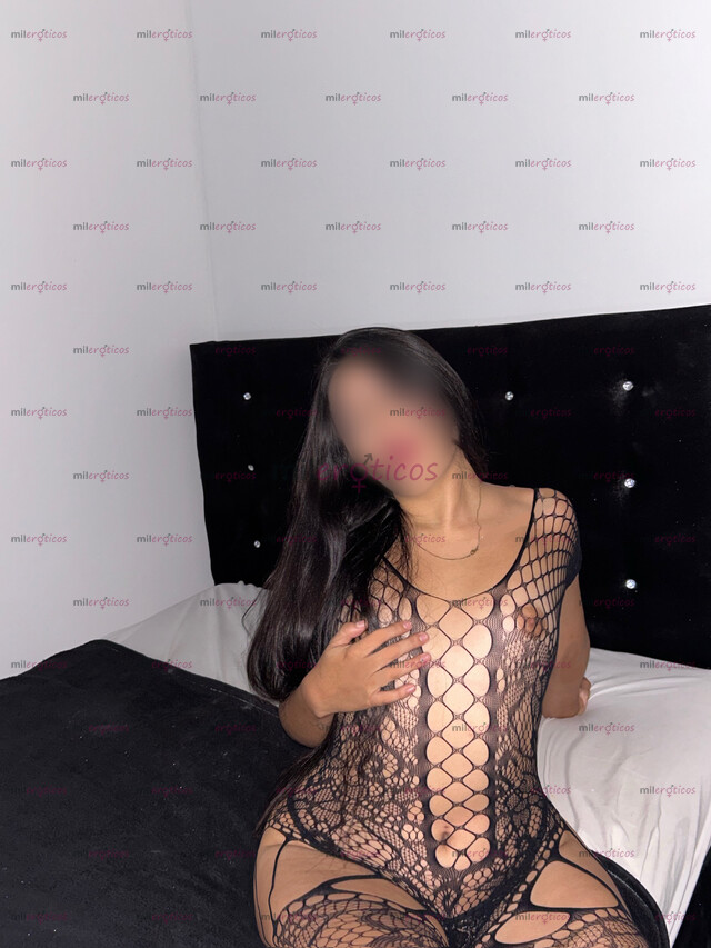 FOTOS DE CATALINA ARRECHA MUY SEXY Y NATURAL LISTA PARA COMPLACERTE