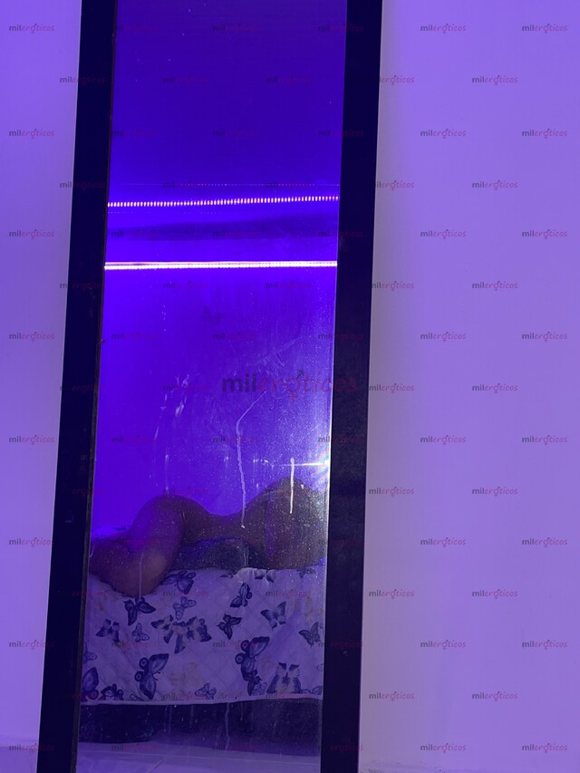 FOTOS DE CHICO VIP .. CON BUENA VERGA ARRECHO Y COMPLACIENTE