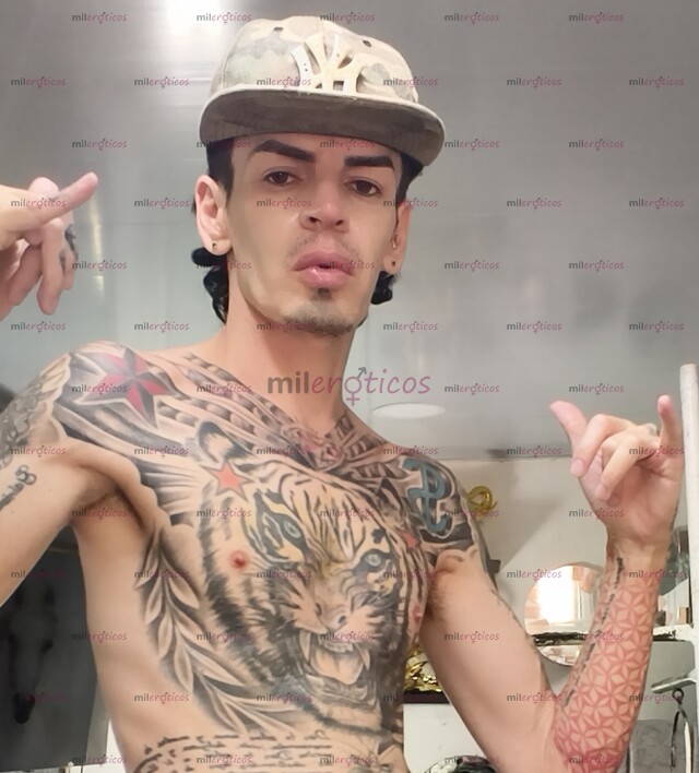 FOTOS DE FLACO ACTIVO MEDELLÍN BLANCO TATUADO MORBOSO