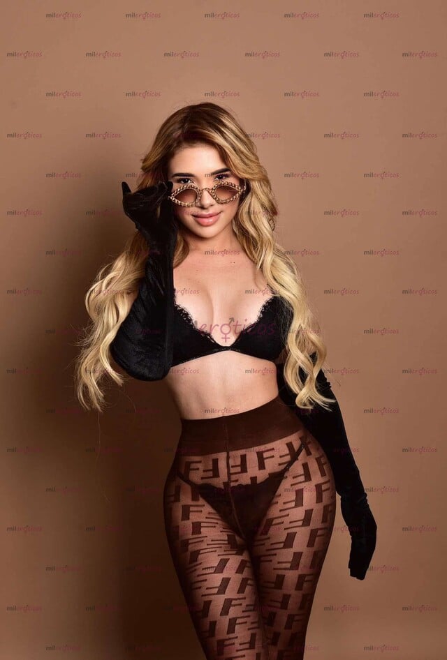 FOTOS DE ANGELICA HERMOSA COLOMBIANA DISPUESTA A SACARTE TODA TU LECHESITA