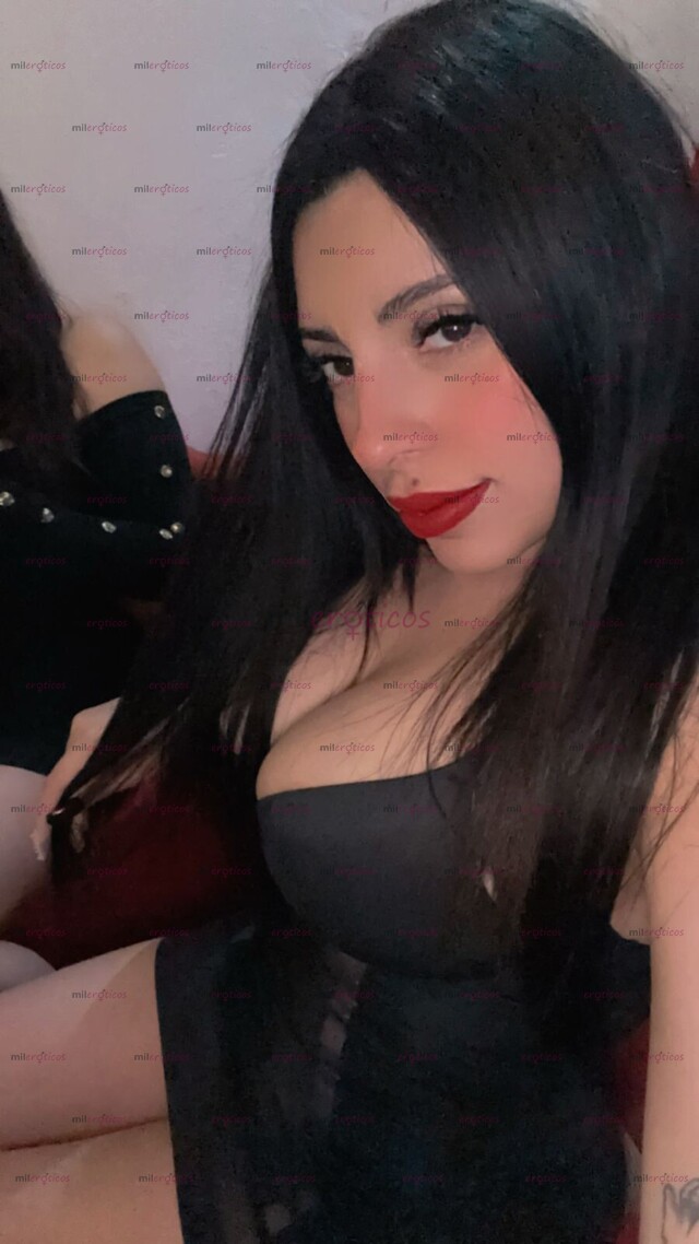 FOTOS DE DAYANA UNA TETONA APRETADITA ME VENGO A CHORROS EN TU CARA PAPI