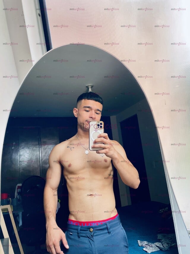 FOTOS DE NUEVO MACHO, DOMINANTE, COMPLACIENTE, RESERVADO, FISTERO