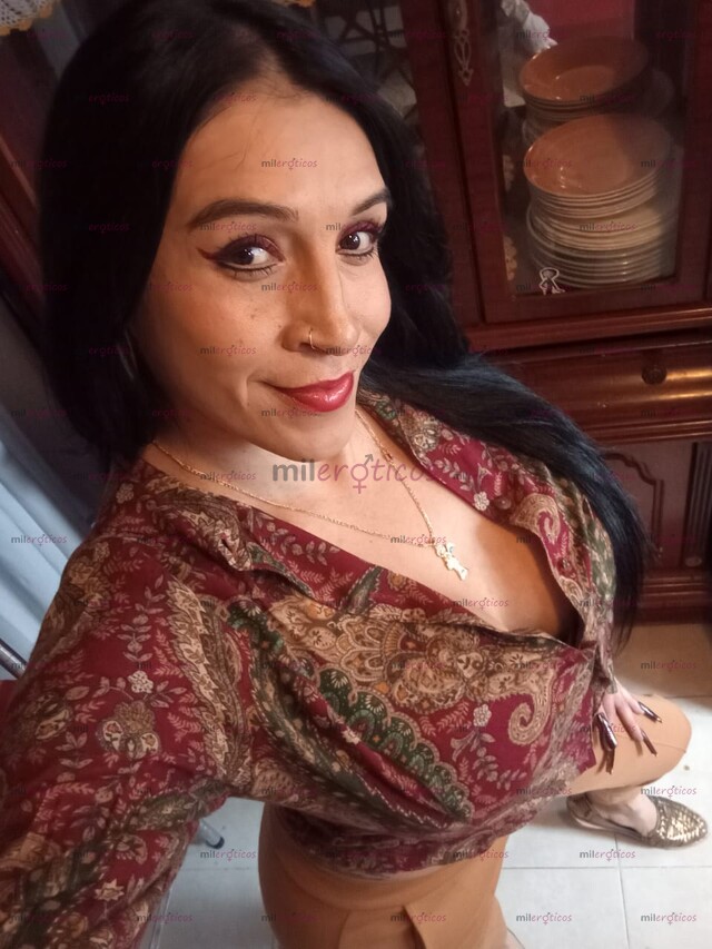 FOTOS DE SOY ELIZABETH, LA PELINEGRA MAS RICA Y COMPLACIENTE, MAS CACHONDA QUE NUNCA.