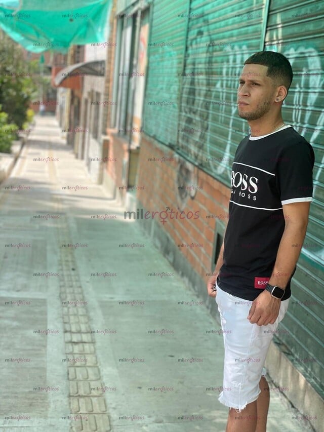 FOTOS DE SCORT NUEVO VERGON MORBOSO Y CALIENTE RECIÉN LLEGADO DISPONIBLE CON SITIO