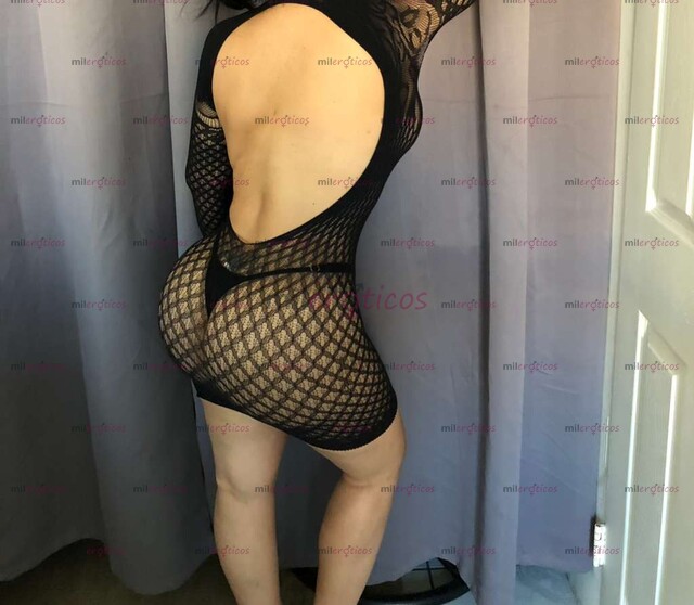 FOTOS DE VANESSA DISPONIBLE PARA UN MASAJITO EROTICO..VEN A CONOCERME