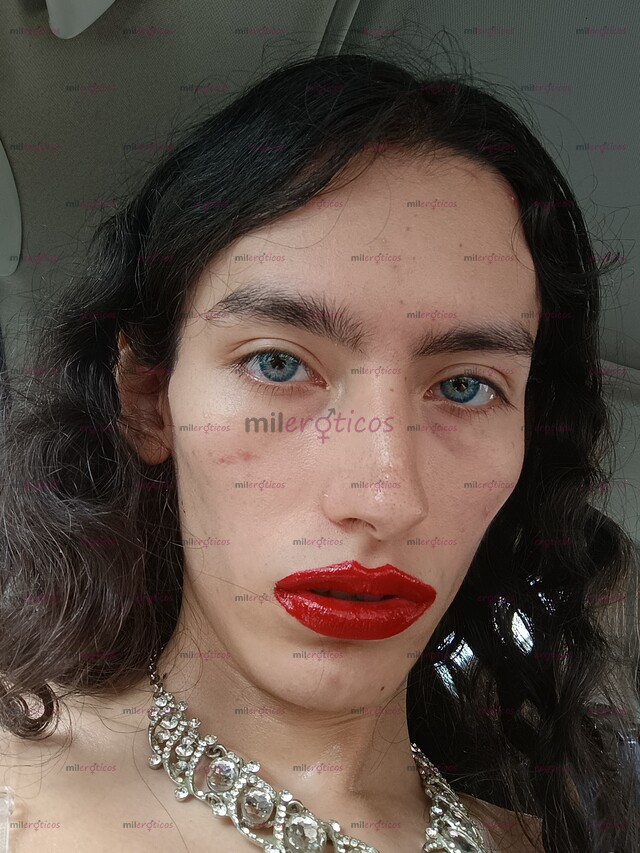 FOTOS DE SEÑORITA DE 21 AÑOS, VAMOS A PASARLA RICO PAPI , LAS 24 HORAS DEL DÍA.