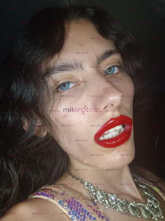 FOTOS DE SEÑORITA DE 21 AÑOS, VAMOS A PASARLA RICO PAPI , LAS 24 HORAS DEL DÍA.