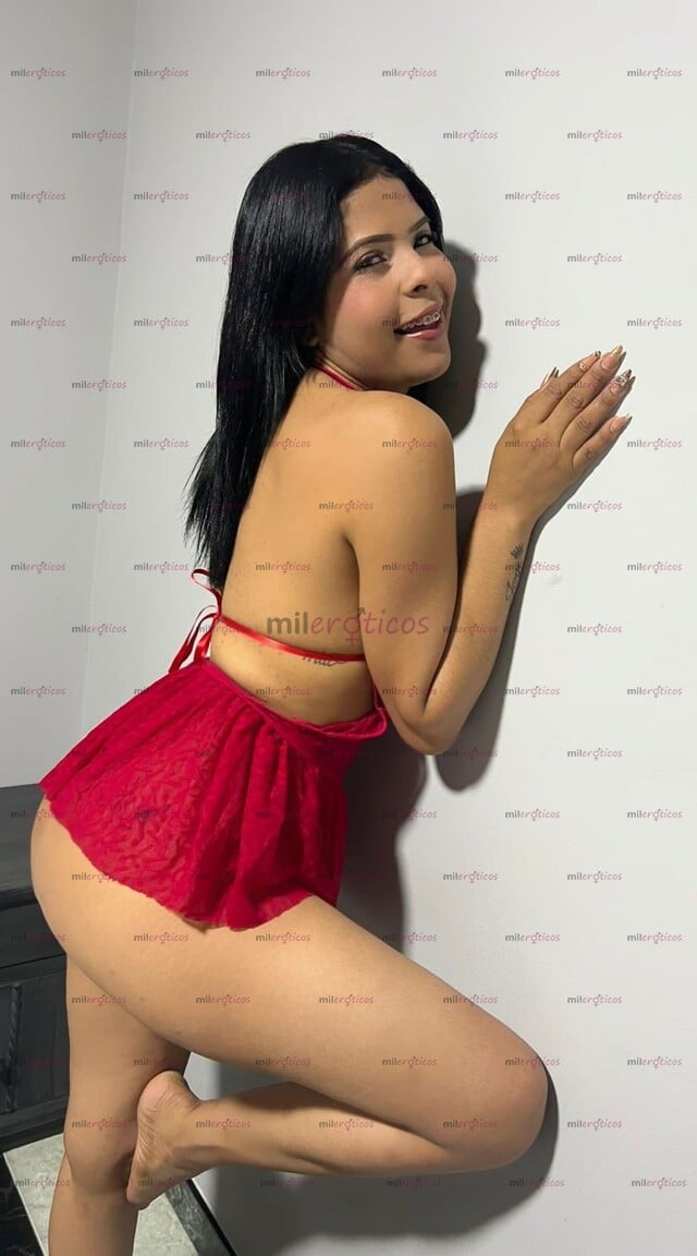 FOTOS DE ORAL AL NATURAL INFÓMANA FULL COMPLACIENTE EXPERTA SACANDO LECHE SOY TRIPLATO