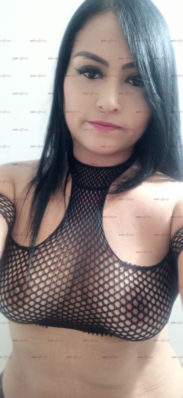 FOTOS DE DELICOSOS MASAJES SENSITIVOS EN MANOS DE UNA SEXY EXPERTA