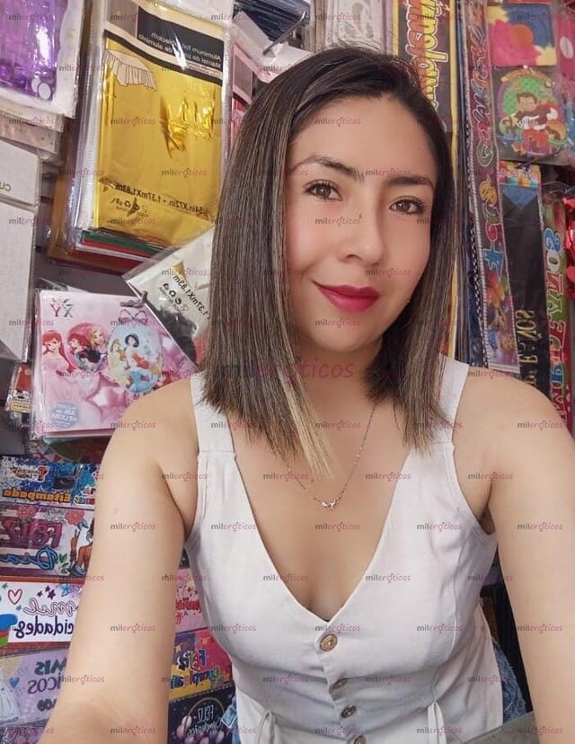 FOTOS DE MONA MADURA CALIENTE CON GANAS DE UNA BUENA POLLA DESDE 10.000