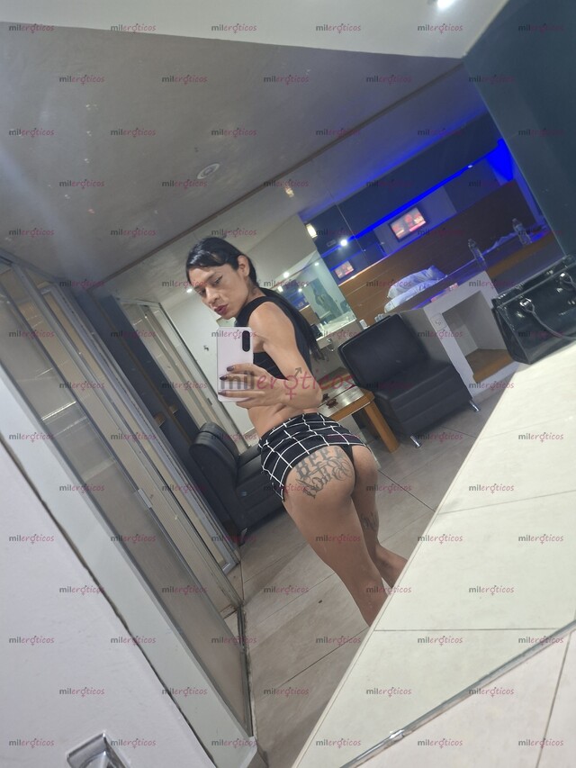 FOTOS DE BUSCAS PASARLA RICO Y ESTAS CANSADO DE LO MISMO PUES YA LLEGUE