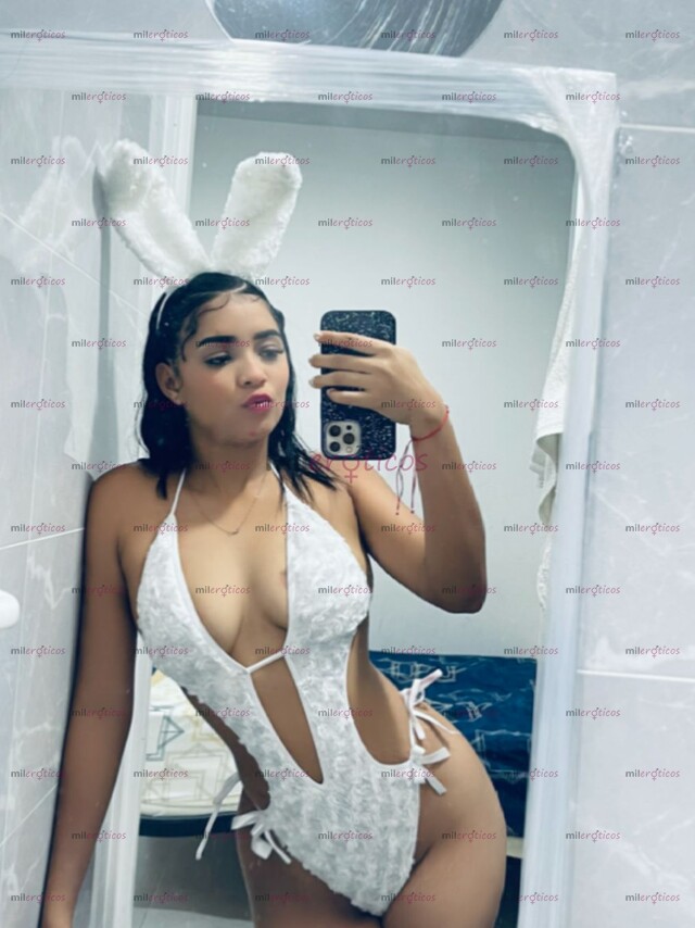 FOTOS DE SARA RICA Y TRAVIEZA PARA PASARLA RICO MI AMOR TE ESPERO
