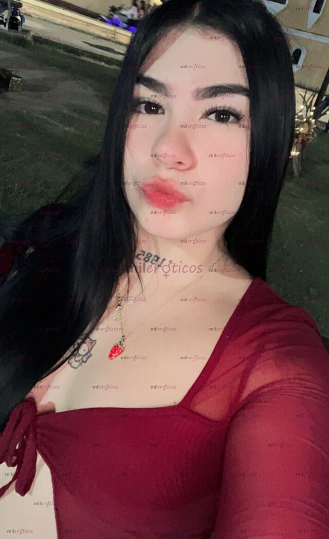 FOTOS DE 5 MIL PESOS X 30, SOLO POR HOY HERMOSA BLANQUITA PELINEGRA UNIVERSITARIA
