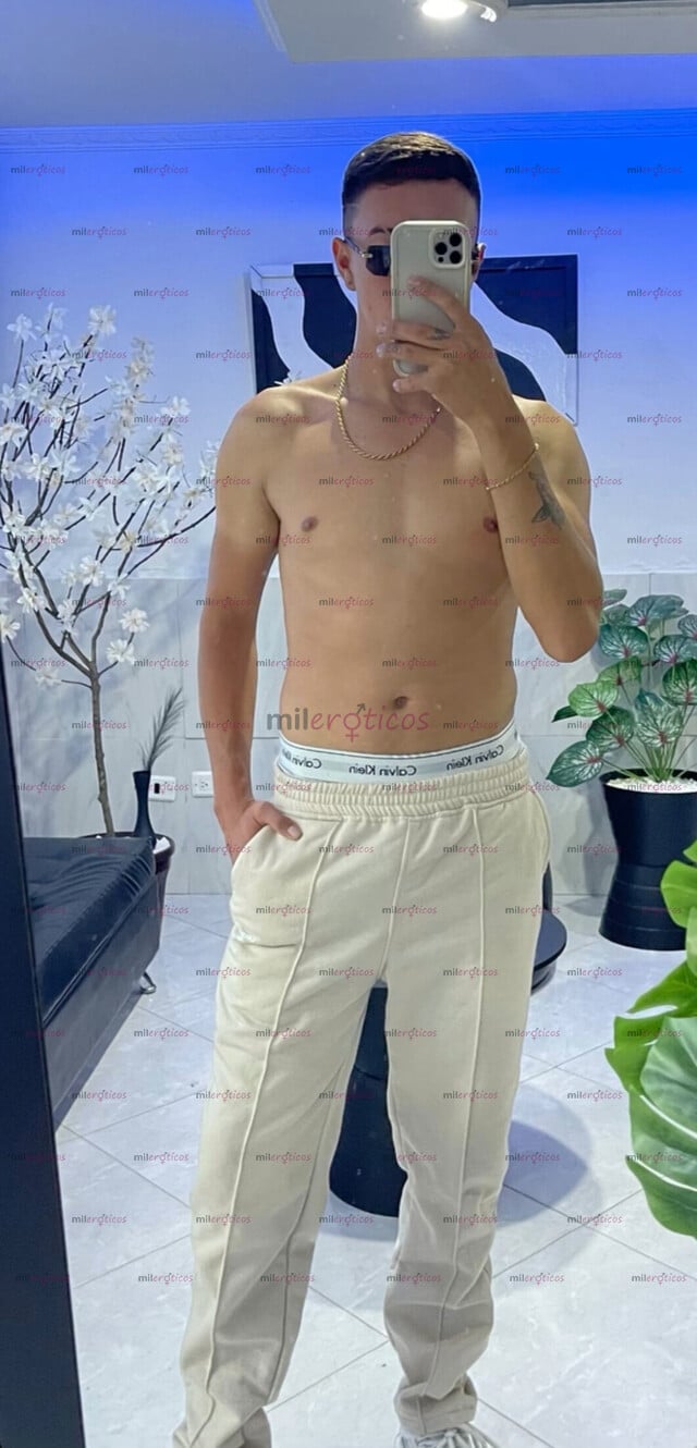 FOTOS DE LINDO CHICO EN TU CIUDAD,DISPUESTO A TODO!!