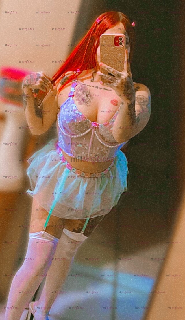 FOTOS DE MEGGAN PELIROJA CULONCITA TATUADA CHAPARRITA