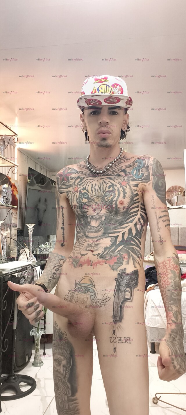 FOTOS DE FLACO ACTIVO TATUADO VERGON MORBOSO SITIO