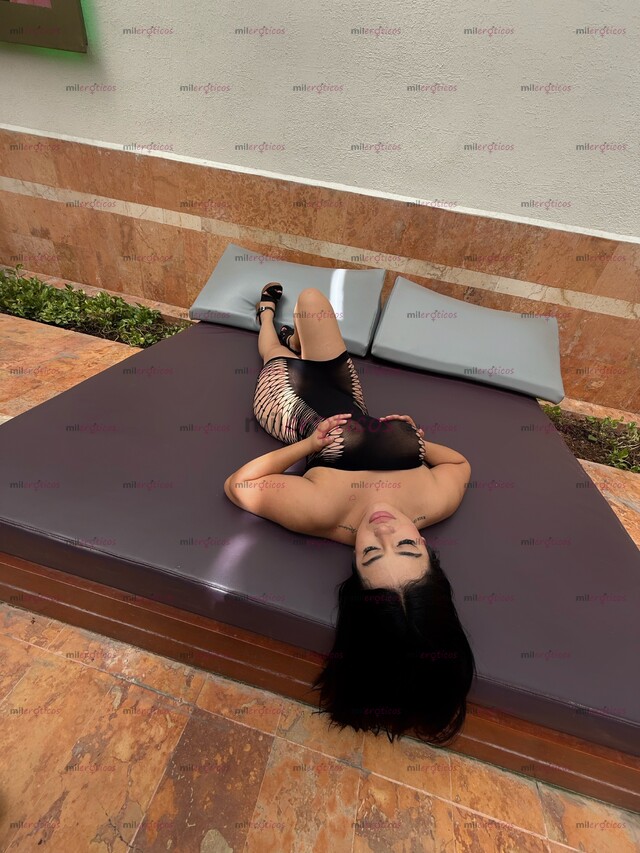 FOTOS DE SOY UNA CHICA LINDA SEXY Y COMPLACIENTE NUEVA EN EL AMBIENTE CON LUGAR