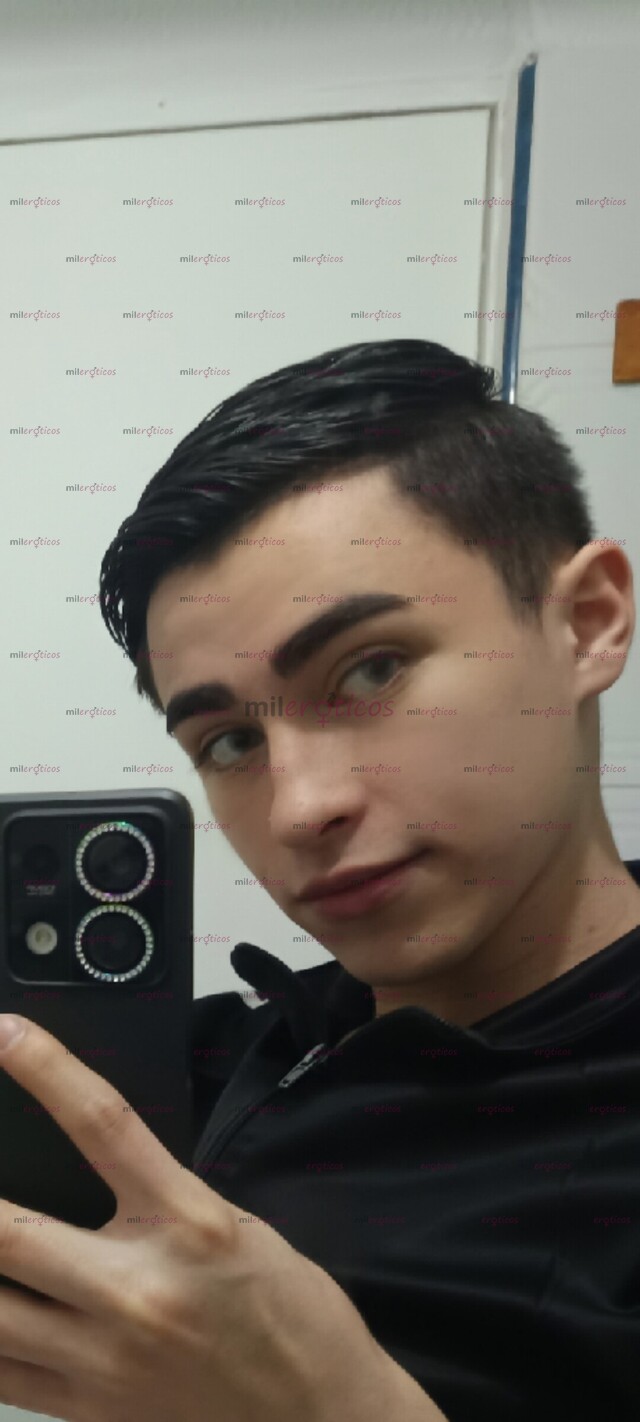 FOTOS DE POLLITO LINDO CALIENTE CON GANAS DE COMPLACERTE