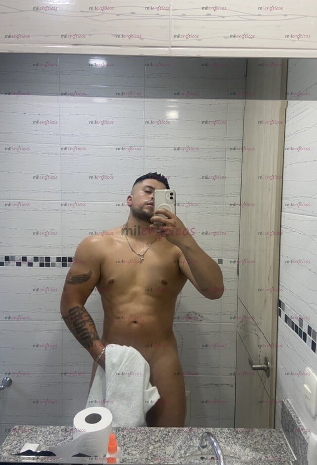 FOTOS DE HOMBRE CON BUENA VERGA MAN DE GYM VERGA GRUESA LECHERA SERIO DISCRETO CON