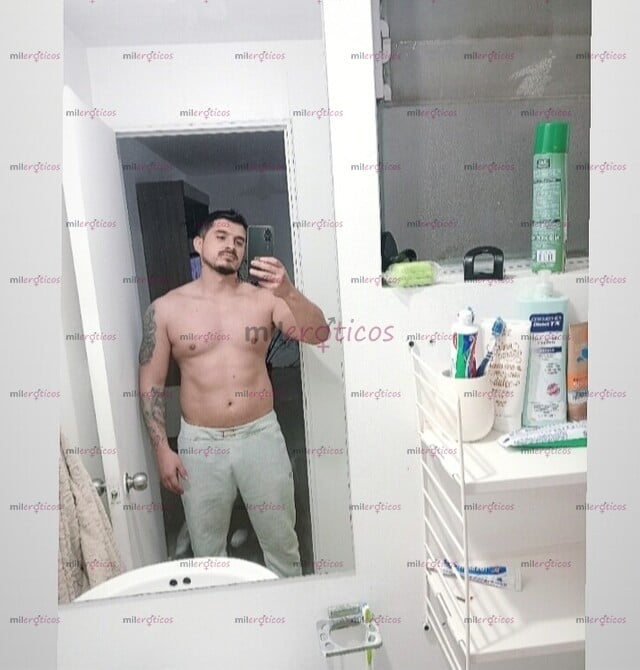 FOTOS DE HOMBRE GUAPO ATLÉTICO E INTERESANTE, HETEROSEXUAL BUEN ACOMPAÑANTE