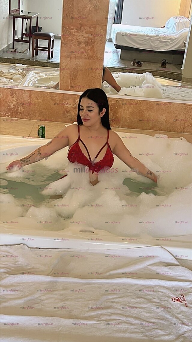 FOTOS DE QUIERO HACERTE VENIR CON LAS MEJORES NALGAS Y TETAS QUE VERAS POR AQUÍ BBY