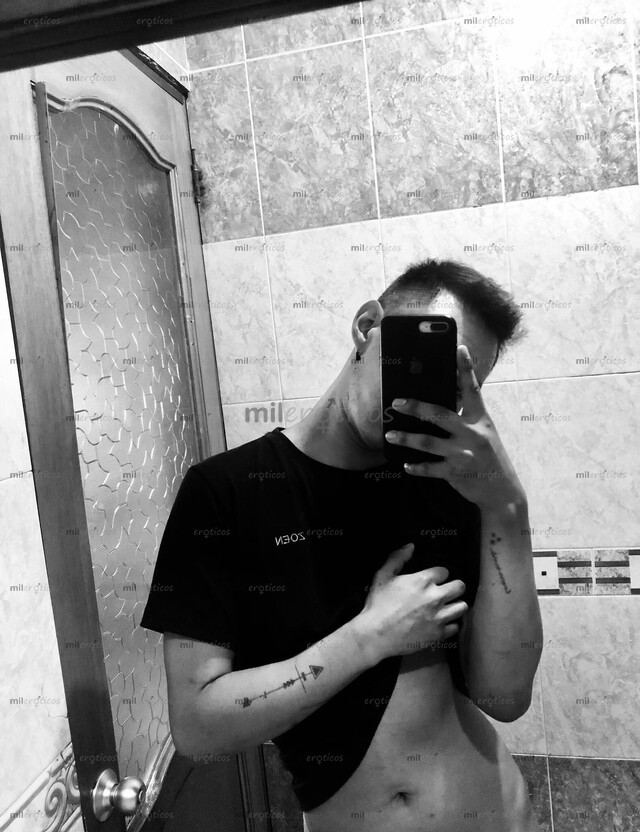 FOTOS DE RESERVADO DISCRETO VERSATIL MÁS ACTIVO 22 AÑOS