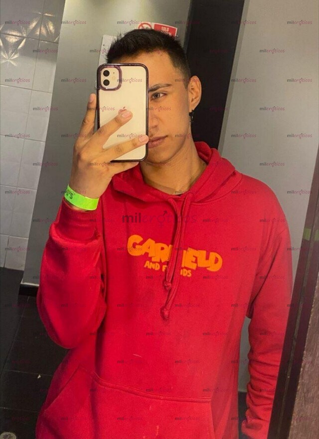 FOTOS DE RESERVADO DISCRETO VERSATIL MÁS ACTIVO 22 AÑOS