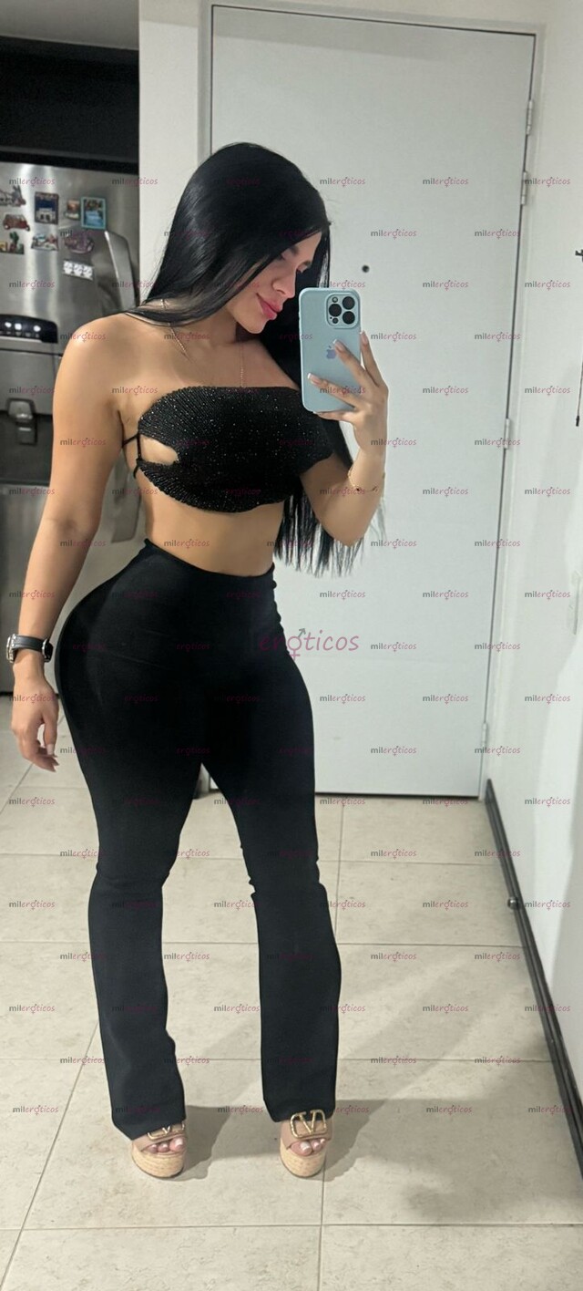 FOTOS DE UNA CULONA VIP DELICIOSA PARA TI ESPERÁNDOTE