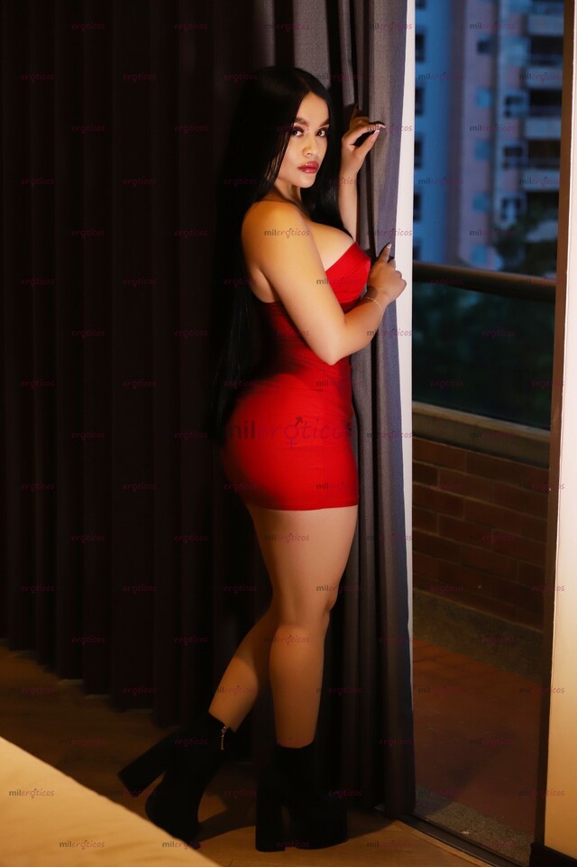 FOTOS DE SALOMÉ, ESCORT DE LUJO EN SABANETA , BLANCA PELINEGRA, SENSUAL Y CARIÑOSA