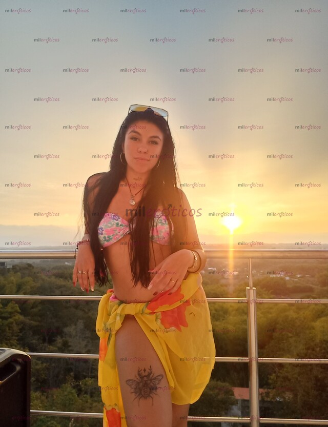 FOTOS DE ...ALEJANDRA,PELINEGRA ,EXOTICA EN TU CIUDAD .