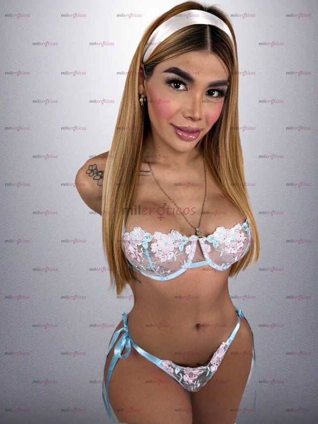 FOTOS DE DOLL!! TETONA DE CINTURA PEQUEÑA , CULO GRANDE Y PIEL HERMOSA SÚPER MORBOSA