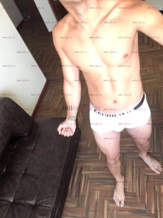 FOTOS DE QUIERES VER COMO SALE SEMEN DE MI PITO ENORME SOY MUY MORBOSO CALIENT