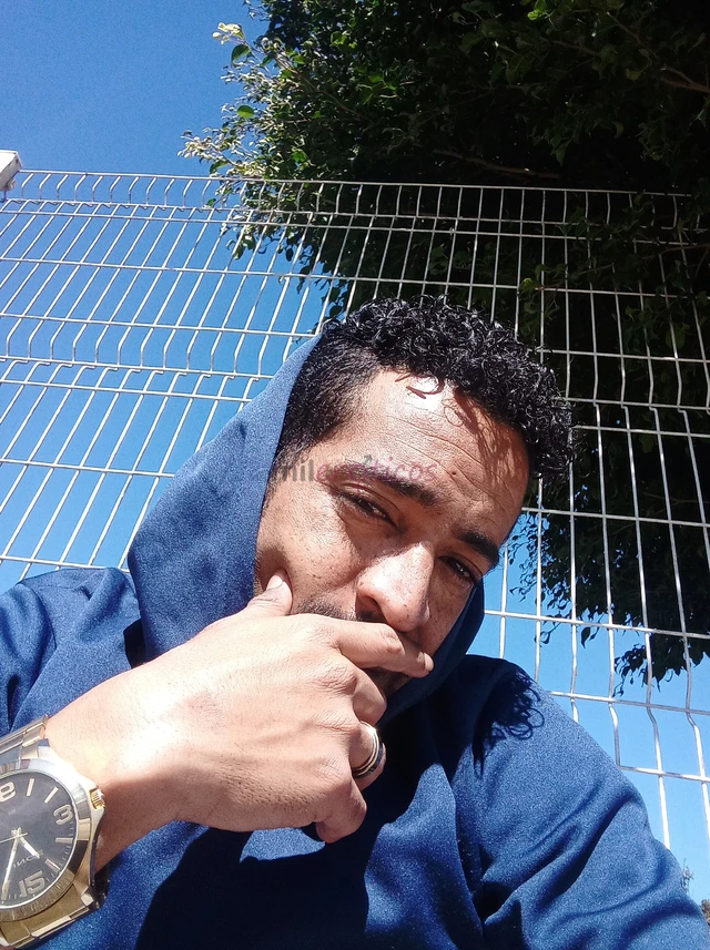 Chamo reinalo e estou disposicao para proporcionar o melhor do prazer meu atendimento e super envolvente e sem pressa nada mecanico para consulta de v...